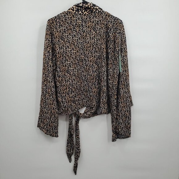 Maaji Tie Front Animal Print Long Sleeve Cover Up Top Women Size Large NWT - Picture 9 of 12